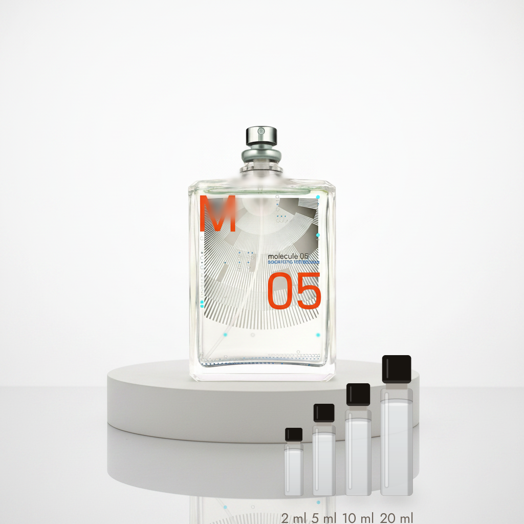 Escentric Molecules Molecule 05 – Abfüllungen in 2, 5, 10 und 20 ml vor dem Flakon